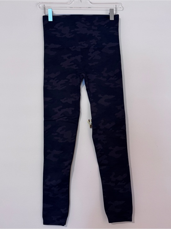 SPANX Pants - SPANX Black Camouflage Leggings